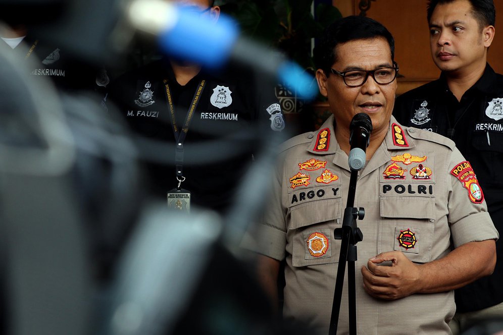 PSSI Tanggapi Penangkapan Wasit oleh Satgas Anti Mafia Bola PSSI Tanggapi Penangkapan Wasit oleh Satgas Anti Mafia Bola