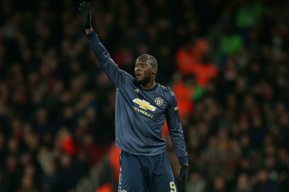 Romelu Lukaku Bertengkar dengan Asisten Pelatih Manchester United Romelu Lukaku Bertengkar dengan Asisten Pelatih Manchester United