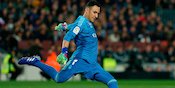 Nelangsa Keylor Navas, Sempat Menderita di Bawah Santiago Solari Nelangsa Keylor Navas, Sempat Menderita di Bawah Santiago Solari