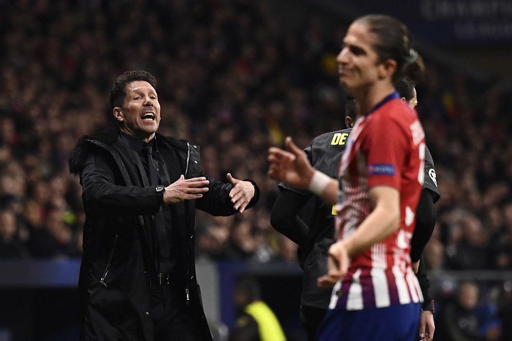 Diego Simeone Menolak Laga Kontra Liverpool Digelar Tanpa Penonton