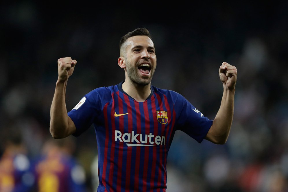 Kutukan Bek Kiri Barcelona: Tentang Jordi Alba yang tak Tergantikan Kutukan Bek Kiri Barcelona: Tentang Jordi Alba yang tak Tergantikan