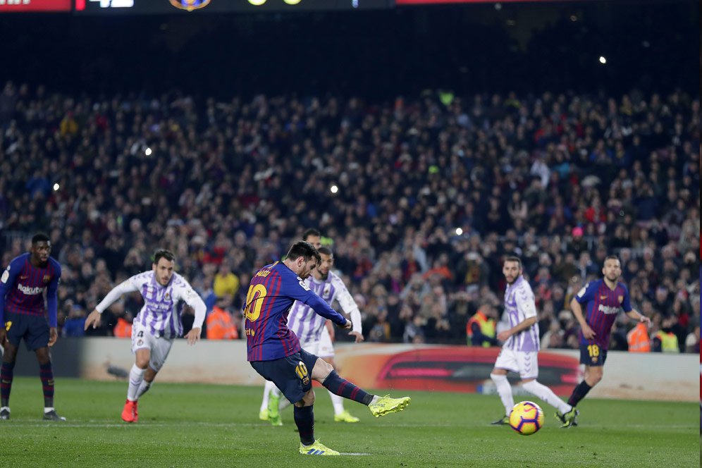 Barca Menang dengan Penalti Kontroversial, Pique: Saya Ditabrak dari Belakang! Barca Menang dengan Penalti Kontroversial, Pique: Saya Ditabrak dari Belakang!