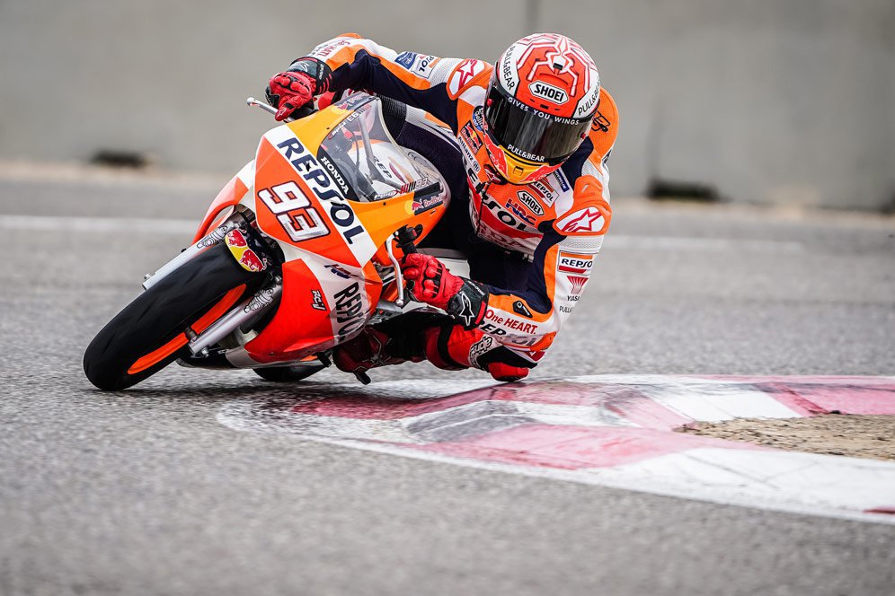 Senangnya Marc Marquez Diizinkan Kendarai Minibike Senangnya Marc Marquez Diizinkan Kendarai Minibike