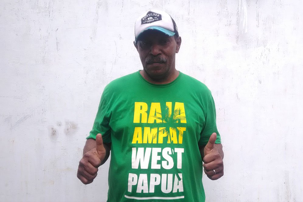 Latihan Arema FC Disaksikan Langsung Legenda Arema Malang, Mecky Tata Latihan Arema FC Disaksikan Langsung Legenda Arema Malang, Mecky Tata