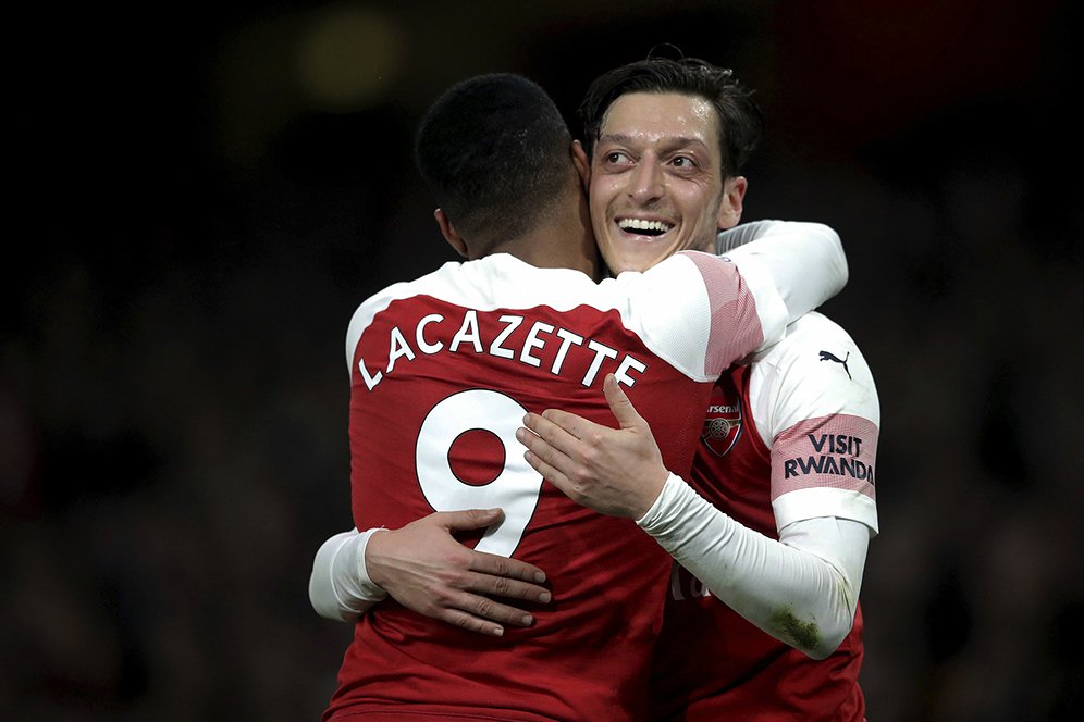Undang Erdogan ke Nikahannya, Ozil Cari Gara-gara Lagi dengan Jerman? Undang Erdogan ke Nikahannya, Ozil Cari Gara-gara Lagi dengan Jerman?