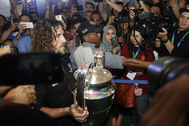 Tidak Jadi Penghalang Tidak Jadi Penghalang