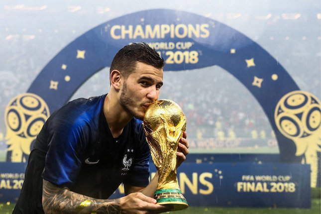 Lucas Hernandez (Atletico Madrid ke Bayern Munchen) Lucas Hernandez (Atletico Madrid ke Bayern Munchen)