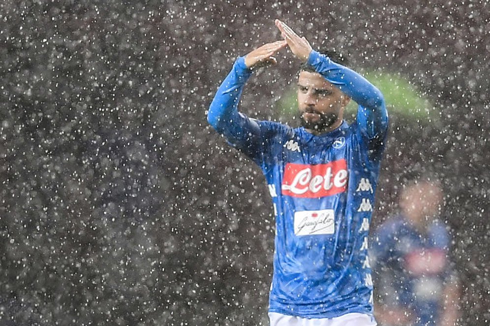 Anggap Maradona Suci, Insigne Enggan Bandingkan Sang Legenda Dengan Messi Anggap Maradona Suci, Insigne Enggan Bandingkan Sang Legenda Dengan Messi