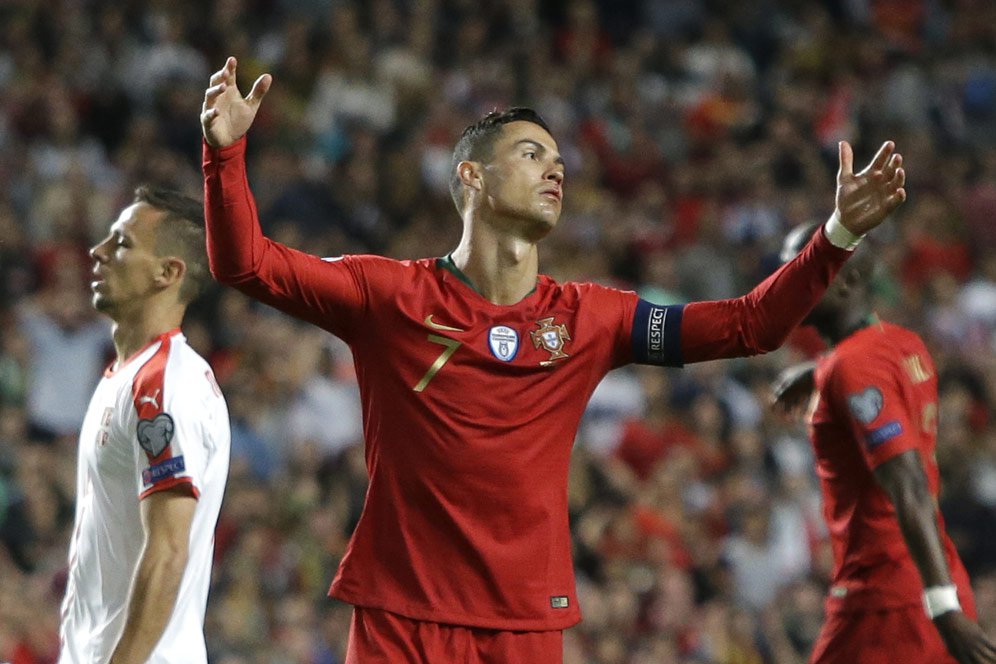 Final UEFA Nations League Bukan Virgil van Dijk vs Cristiano Ronaldo!