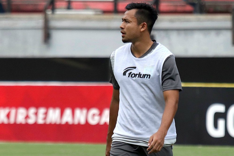 Berpuasa Jauh dari Keluarga, Bek Persebaya: Sudah Biasa Berpuasa Jauh dari Keluarga, Bek Persebaya: Sudah Biasa