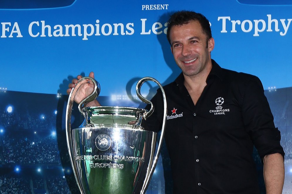 Alessandro Del Piero dan Trofi Liga Champions Kunjungi Pulau Dewata, Bali
