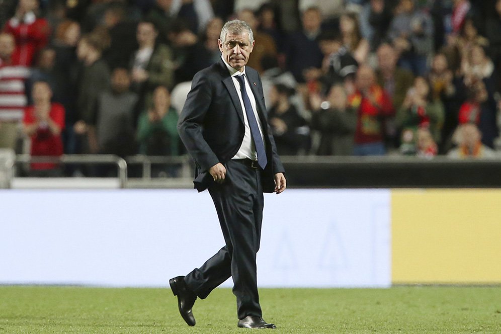Fernando Santos Dipecat Portugal, Apakah Efek Cristiano Ronaldo? Fernando Santos Dipecat Portugal, Apakah Efek Cristiano Ronaldo?