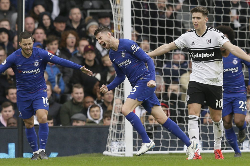 Sarri Ikut Senang Jorginho Cetak Gol di Chelsea Sarri Ikut Senang Jorginho Cetak Gol di Chelsea