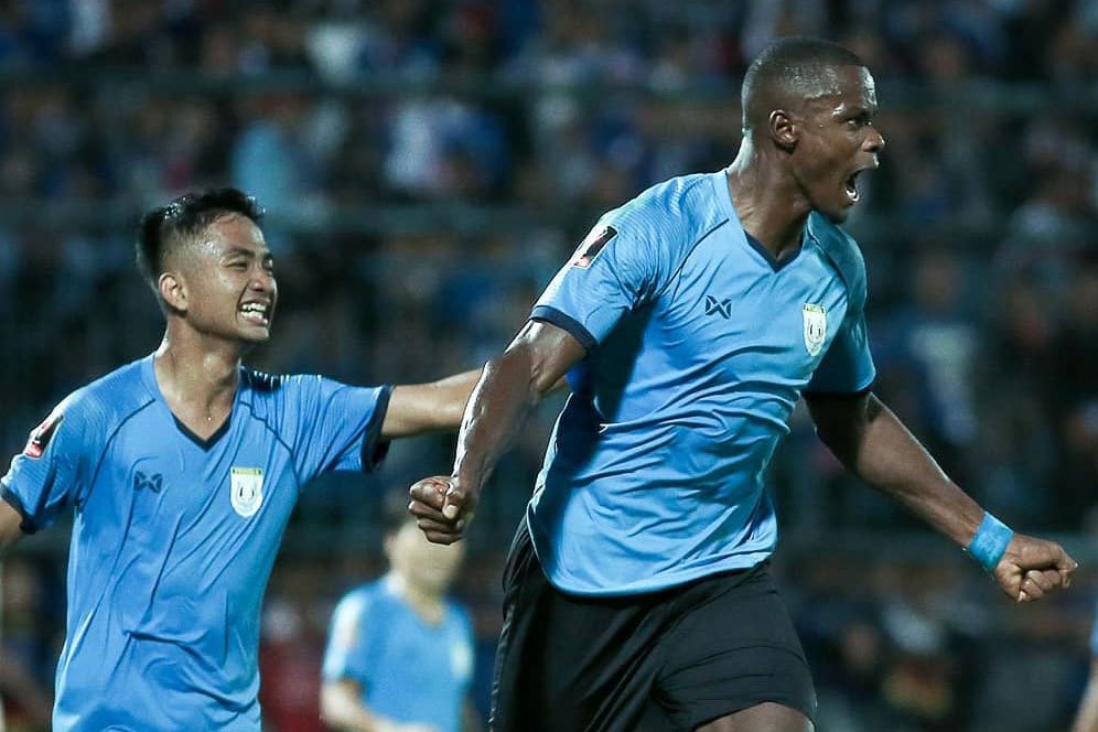 Persela Jajal Tim PON Jawa Timur Sebelum Hadapi Madura United Persela Jajal Tim PON Jawa Timur Sebelum Hadapi Madura United