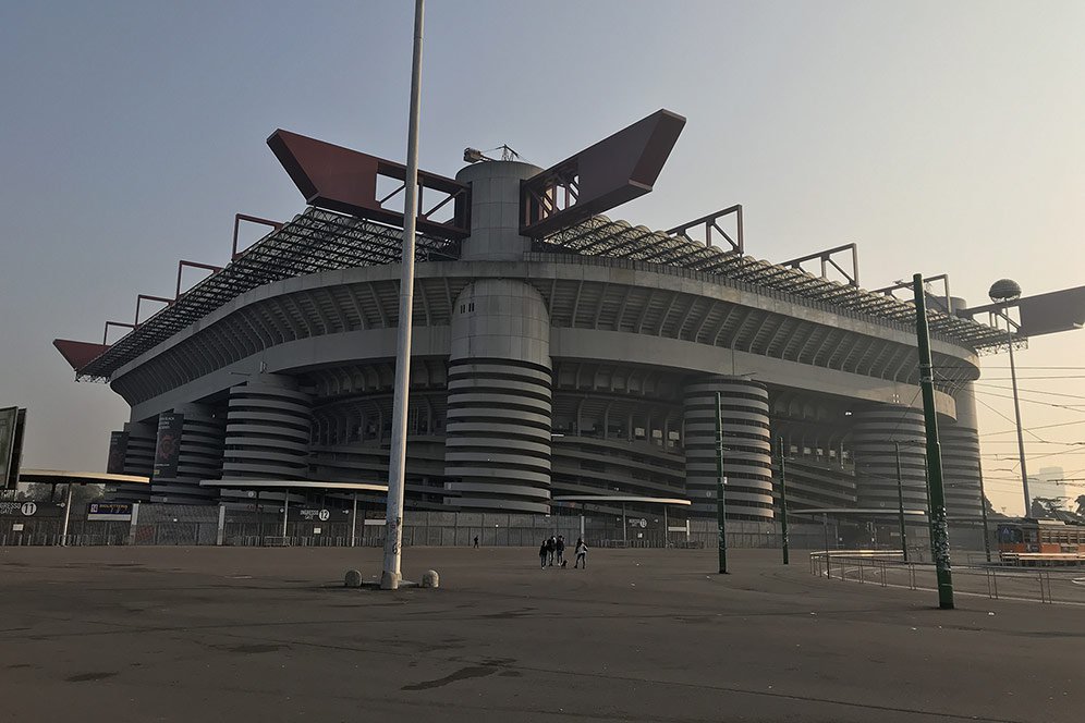 San Siro Dipakai Atalanta di Liga Champions, Fans Milan dan Inter Meradang San Siro Dipakai Atalanta di Liga Champions, Fans Milan dan Inter Meradang