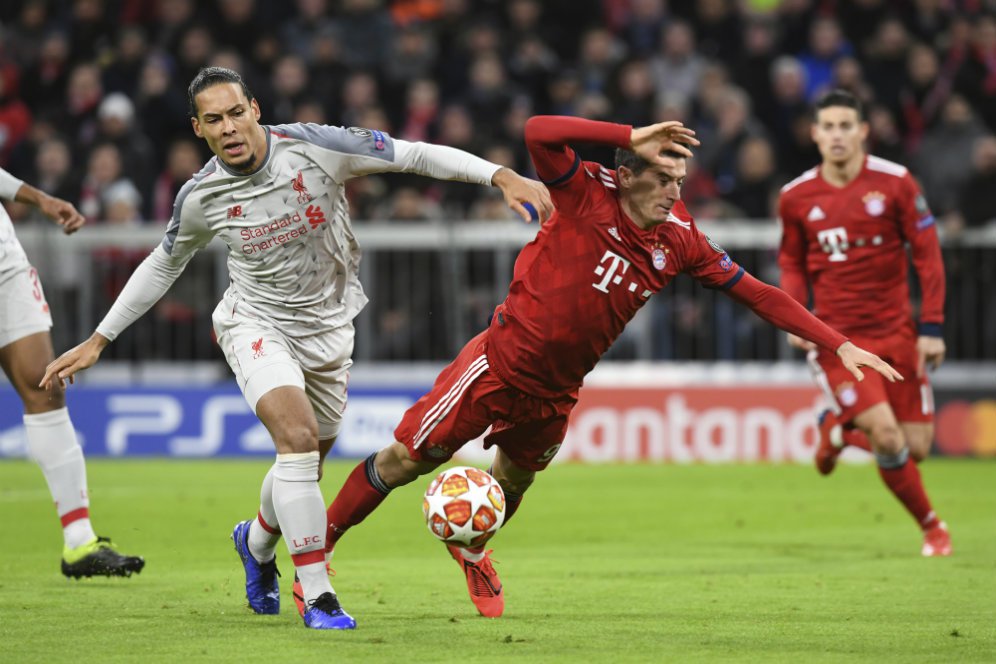 Manchester United Diklaim Butuh Sosok Seperti Van Dijk Manchester United Diklaim Butuh Sosok Seperti Van Dijk
