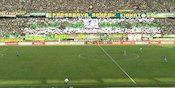 Kiper Arema FC Tegaskan Tak Gentar Teror Mental Suporter Persebaya Kiper Arema FC Tegaskan Tak Gentar Teror Mental Suporter Persebaya