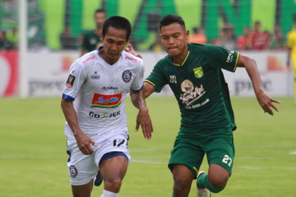 Hasil Pertandingan Persebaya Surabaya vs Arema FC: 2-2 Hasil Pertandingan Persebaya Surabaya vs Arema FC: 2-2