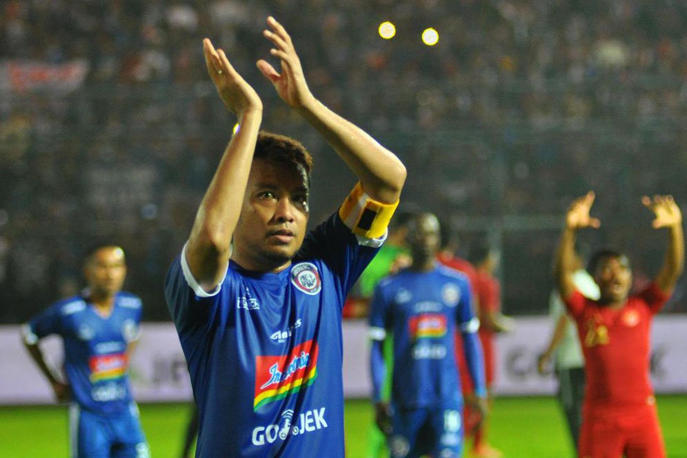 Arema FC Lepas Makan Konate dan Hamka Hamzah, Begini Reaksi Aremania Arema FC Lepas Makan Konate dan Hamka Hamzah, Begini Reaksi Aremania