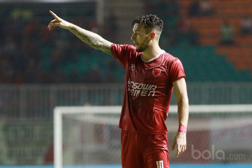 Persija Akui Tengah Dekati Marc Klok Persija Akui Tengah Dekati Marc Klok