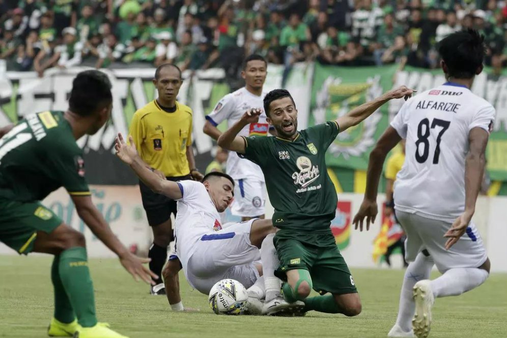 Tapak Tilas Rivalitas Arema Vs Persebaya: Dari Kisah Nurkiman hingga Aji Santoso