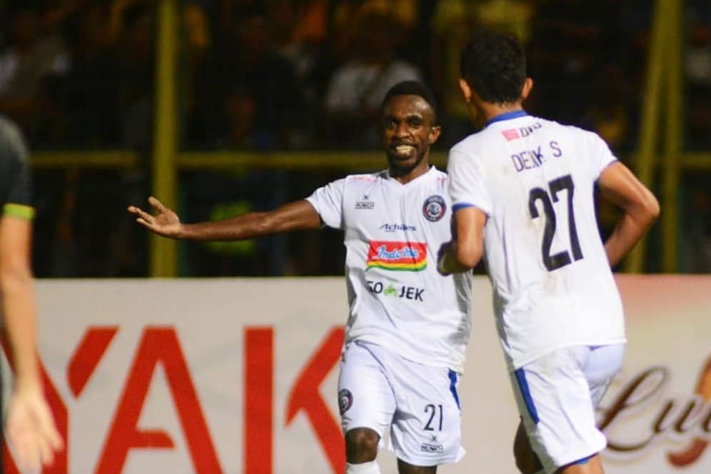 Hadapi PSM, Arema Fokus Pada Pembenahan Lini Belakang Hadapi PSM, Arema Fokus Pada Pembenahan Lini Belakang