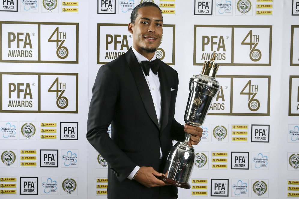 Klopp Bangga Van Dijk Terpilih Sebagai Pemain Terbaik EPL Klopp Bangga Van Dijk Terpilih Sebagai Pemain Terbaik EPL