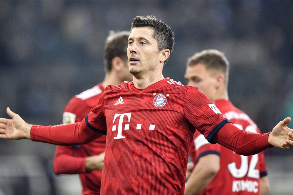 Battle of WAGs: Tottenham vs Bayern Munchen Battle of WAGs: Tottenham vs Bayern Munchen