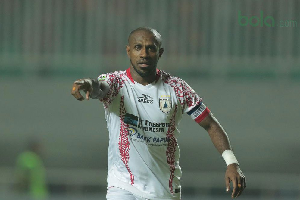PSM Makassar Tertarik Datangkan Boaz Solossa, Coach Milo?