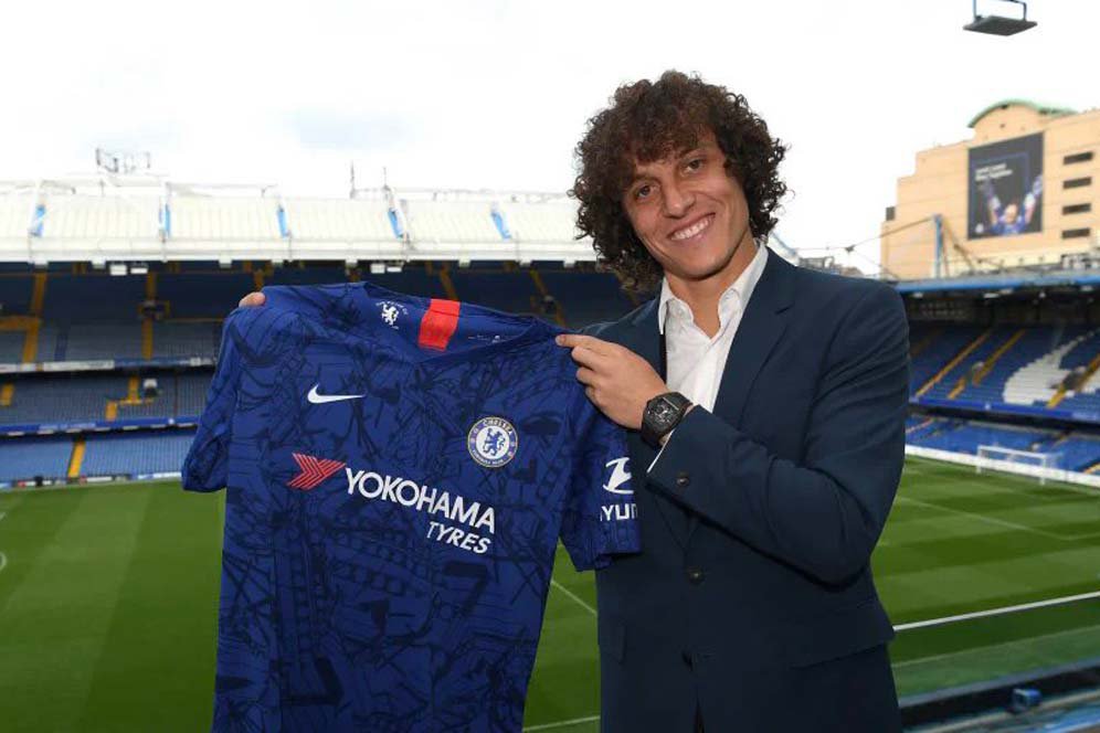 Mangkir dari Latihan Chelsea, David Luiz Ingin Membelot ke Arsenal Mangkir dari Latihan Chelsea, David Luiz Ingin Membelot ke Arsenal