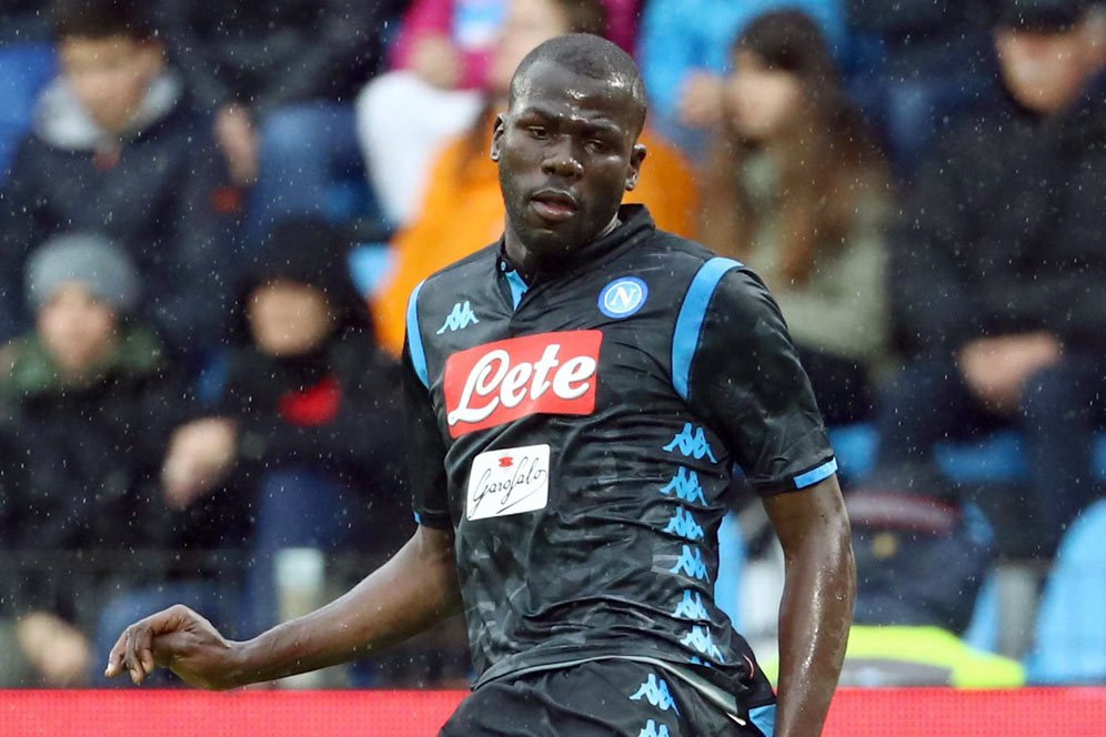 Koulibaly Kecewa Pemain Chelsea Ini tak Masuk Nominasi Ballon d'Or Koulibaly Kecewa Pemain Chelsea Ini tak Masuk Nominasi Ballon d'Or