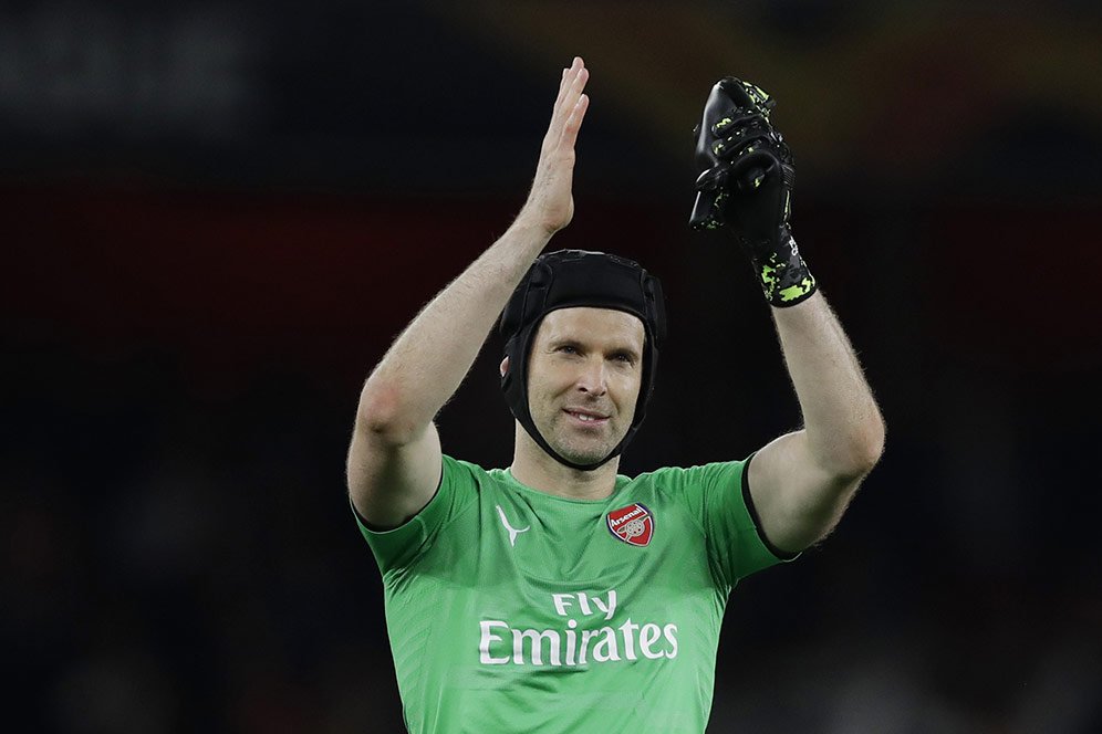 Jalani Debut di Hoki Es, Petr Cech Langsung Raih Man of the Match Jalani Debut di Hoki Es, Petr Cech Langsung Raih Man of the Match