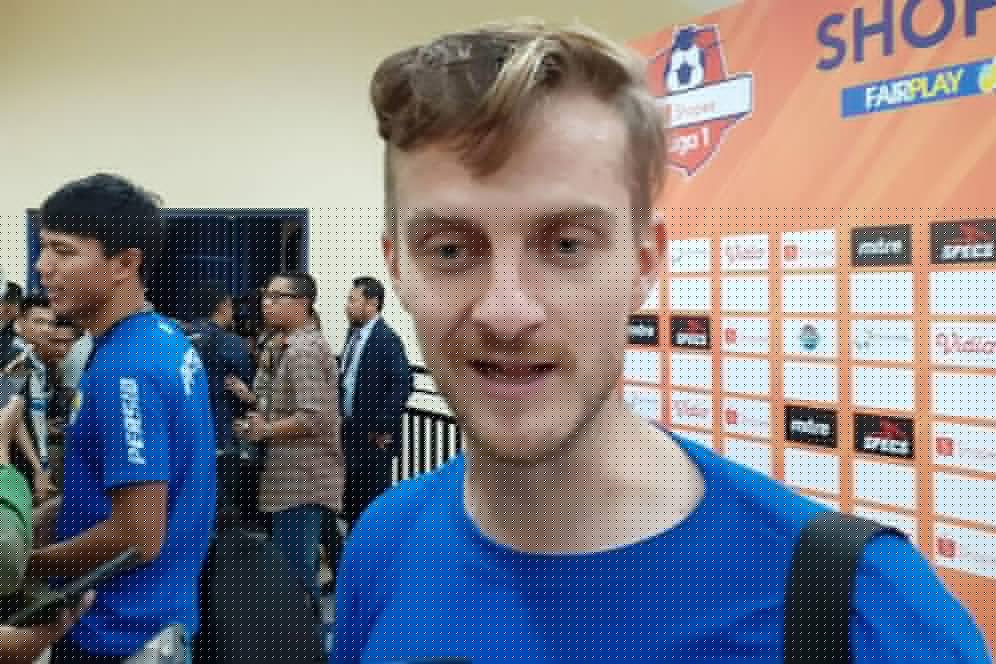 Milan Petrovic Bantah Rumor Rene Mihelic Bakal ke Badak Lampung Milan Petrovic Bantah Rumor Rene Mihelic Bakal ke Badak Lampung