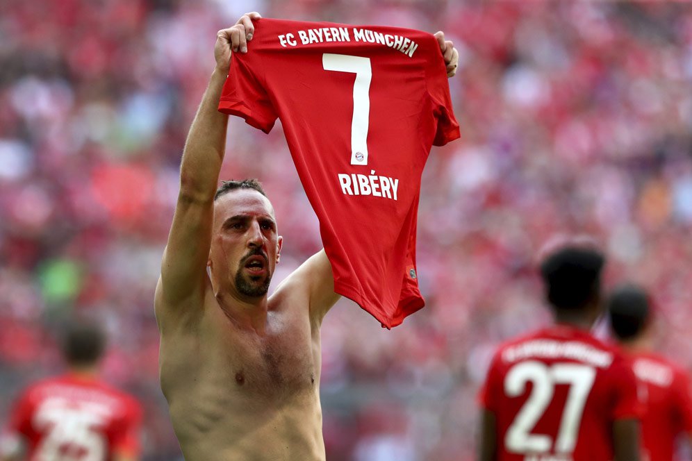 Bundesliga Moment: Persembahan Terakhir Franck Ribery Bundesliga Moment: Persembahan Terakhir Franck Ribery