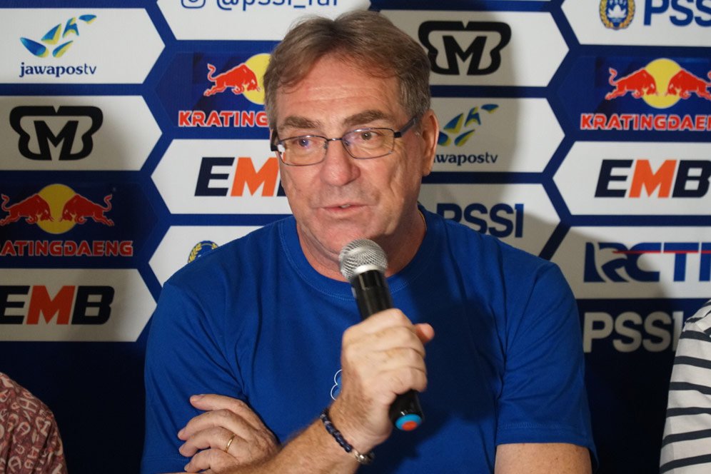 Kemenangan Persib Atas PSIS Puaskan Robert Rene Alberts Kemenangan Persib Atas PSIS Puaskan Robert Rene Alberts