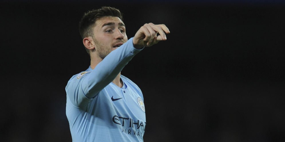 Aymeric Laporte dalam pertandingan antara Manchester City melawan Leicester City di Etihad Stadium, 6 Mei 2019. (c) AP Photo