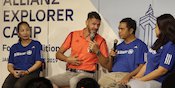 Martin Demichelis Berbagi Kisah dengan Para Pemenang Allianz Explorer Camp 2019 Martin Demichelis Berbagi Kisah dengan Para Pemenang Allianz Explorer Camp 2019