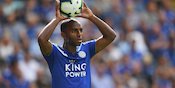 Manchester United dan Barcelona Berebut Bek Leicester