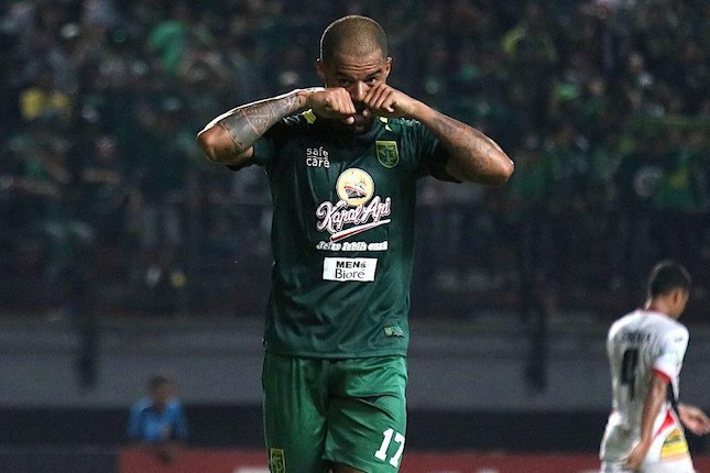 Bali United 2-5 Persebaya Bali United 2-5 Persebaya