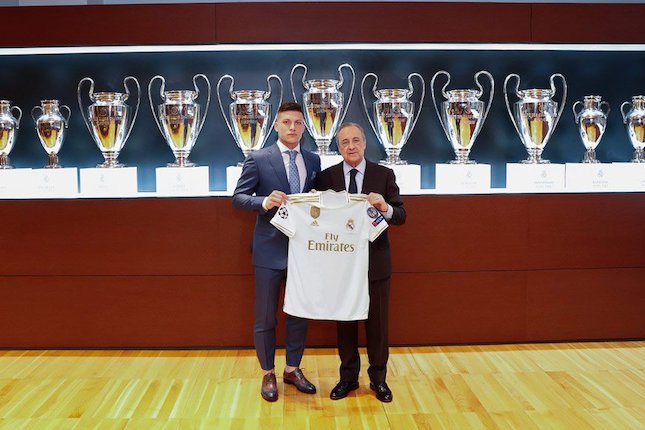 Luka Jovic Luka Jovic