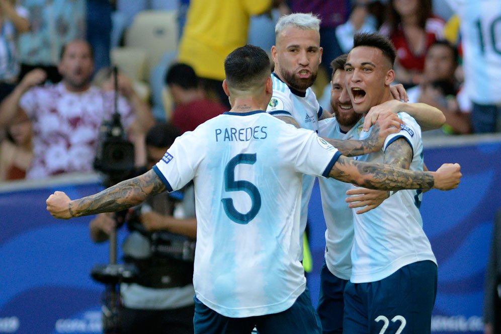 Sergio Aguero Bakal Jadi Starter Lawan Brasil Sergio Aguero Bakal Jadi Starter Lawan Brasil