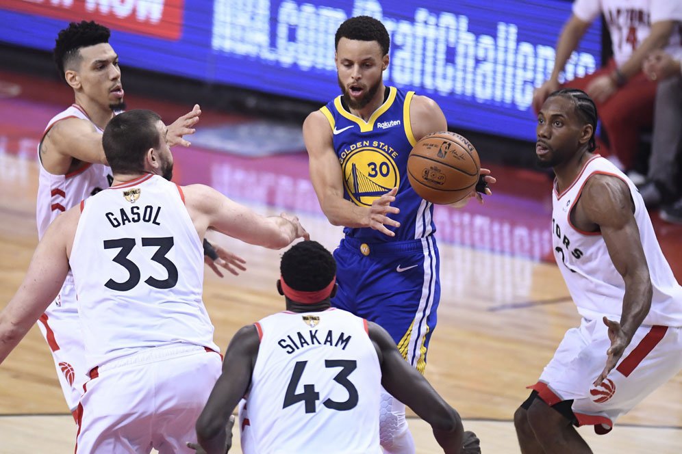 Jadwal NBA Final 2019 Gim Keenam: Toronto Raptors vs Golden State Warriors. Jadwal NBA Final 2019 Gim Keenam: Toronto Raptors vs Golden State Warriors.