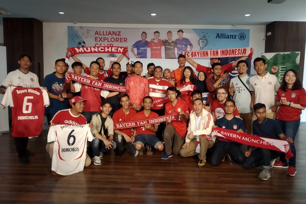 Bangganya Martin Demichelis Dieluk-elukkan Pendukung Bayern Munchen di Indonesia Bangganya Martin Demichelis Dieluk-elukkan Pendukung Bayern Munchen di Indonesia