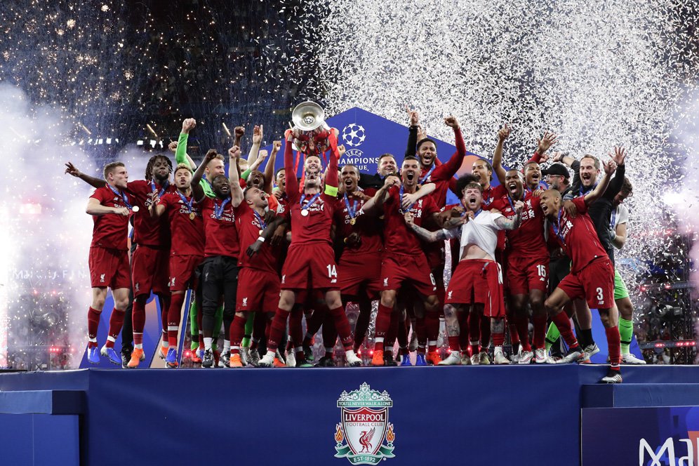 Secara Harfiah, Liverpool Diklaim Tidak Pantas Meraih Trofi 'Liga Champions' Secara Harfiah, Liverpool Diklaim Tidak Pantas Meraih Trofi 'Liga Champions'