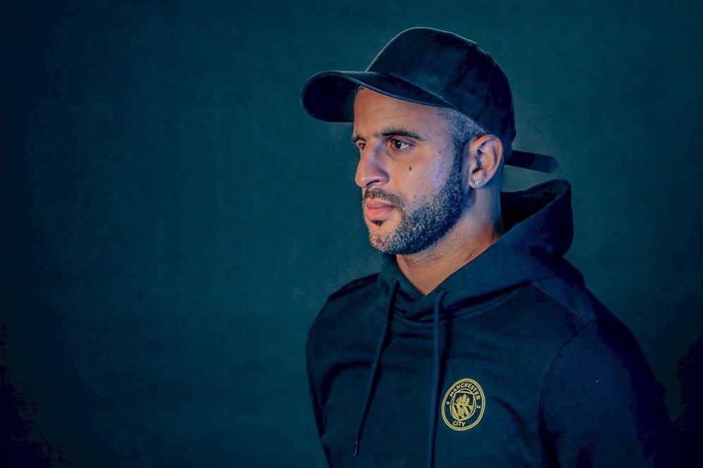 Kyle Walker Resmi Perpanjang Kontrak di Manchester City Kyle Walker Resmi Perpanjang Kontrak di Manchester City