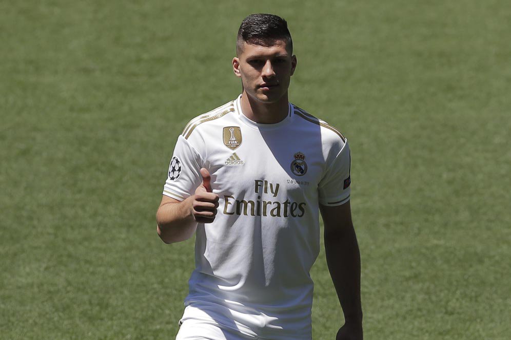 Luka Jovic Sudah Katakan Ya Pada AC Milan Luka Jovic Sudah Katakan Ya Pada AC Milan