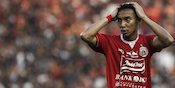 Novri Setiawan Dievaluasi Persija Usai Kartu Merah Lawan Persib Novri Setiawan Dievaluasi Persija Usai Kartu Merah Lawan Persib