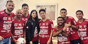 Adelle Tanuri, Putri Cantik Bos Bali United Penyuka Manchester United vs Chelsea Adelle Tanuri, Putri Cantik Bos Bali United Penyuka Manchester United vs Chelsea