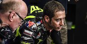 Mekanik Yamaha Kisahkan Dilema Valentino Rossi Sulit Nongkrong di Garasi Mekanik Yamaha Kisahkan Dilema Valentino Rossi Sulit Nongkrong di Garasi