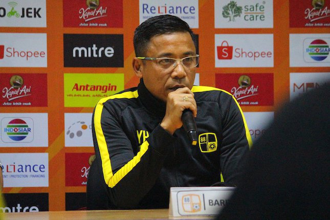 Yunan Helmi (Barito Putera) Yunan Helmi (Barito Putera)